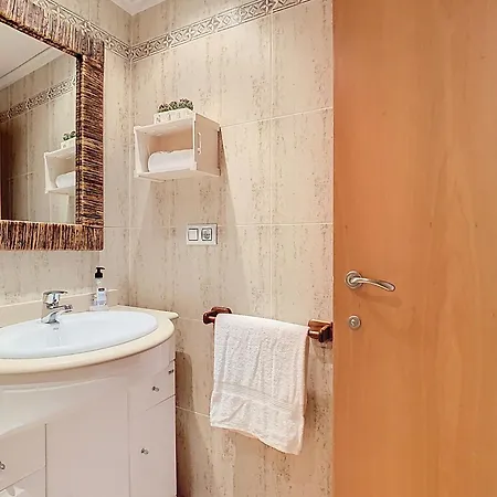 Playasol Montgo View Apartment, Dénia